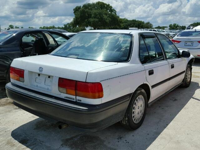 1HGCB7648PA171207 - 1993 HONDA ACCORD DX WHITE photo 4