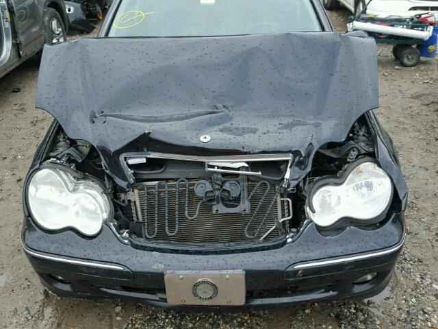 WDBRF81J05F674664 - 2005 MERCEDES-BENZ C 240 4MAT BLACK photo 7