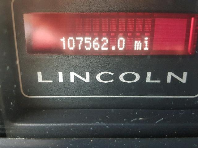 5LMFL28517LJ21733 - 2007 LINCOLN NAVIGATOR შავი ფოტო 8