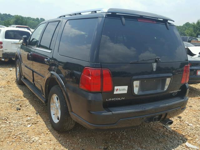 5LMFU27R34LJ25814 - 2004 LINCOLN NAVIGATOR BLACK photo 3