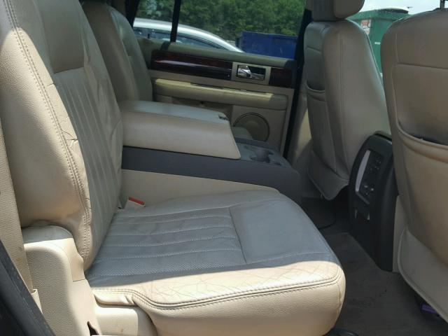 5LMFU27R34LJ25814 - 2004 LINCOLN NAVIGATOR BLACK photo 6