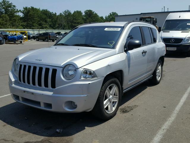 1J8FT47W47D145573 - 2007 JEEP COMPASS SILVER photo 2