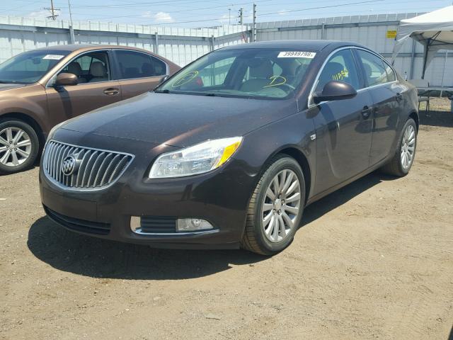 W04GT5GC4B1074077 - 2011 BUICK REGAL CXL BROWN photo 2