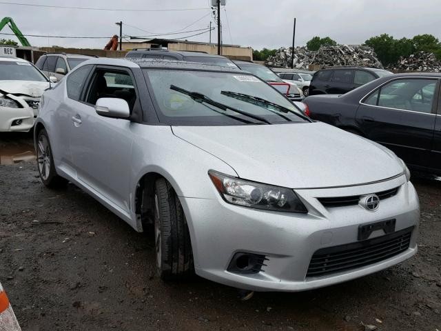 JTKJF5C73B3009990 - 2011 TOYOTA SCION TC 银色 照片 1