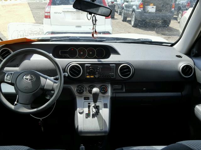 JTLZE4FE3CJ020541 - 2012 TOYOTA SCION XB Silber Foto 9