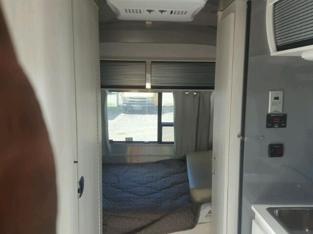 1STHRAC14JJ542539 - 2018 AIRS TRAVELTRAI Gümüş foto 5