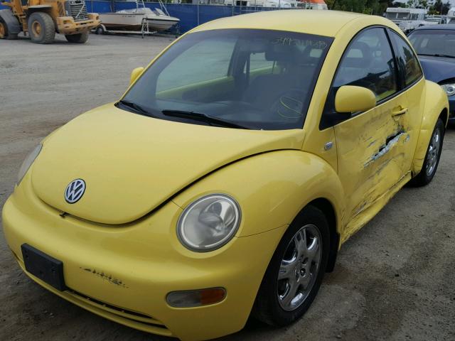 3VWBC21C7XM440175 - 1999 VOLKSWAGEN NEW BEETLE ყვითელი ფოტო 2