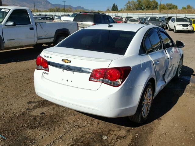 1G1PH5SB4D7241746 - 2013 CHEVROLET CRUZE ECO WHITE photo 4