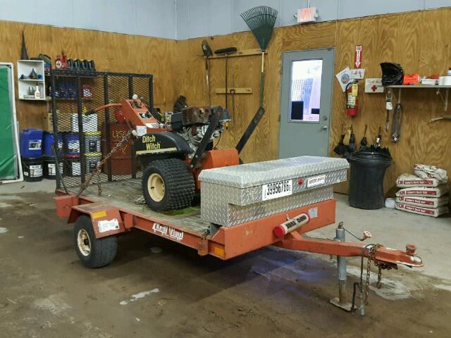 4T0998 - 1999 DITCH WITCH WITCH/TRLR RED photo 1