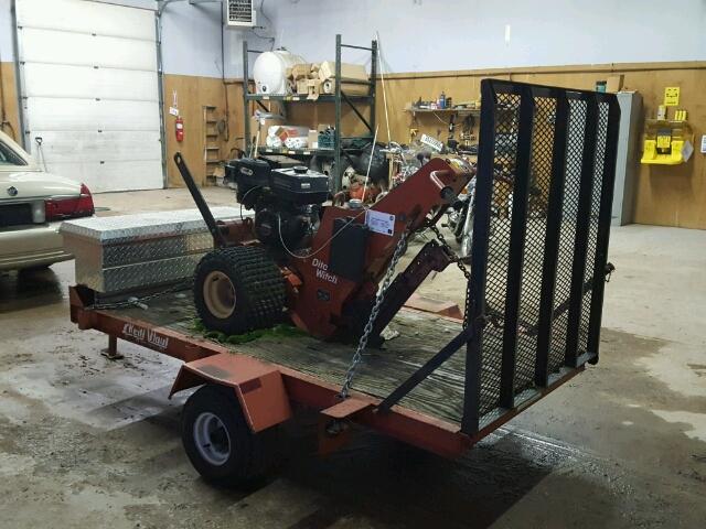 4T0998 - 1999 DITCH WITCH WITCH/TRLR RED photo 3
