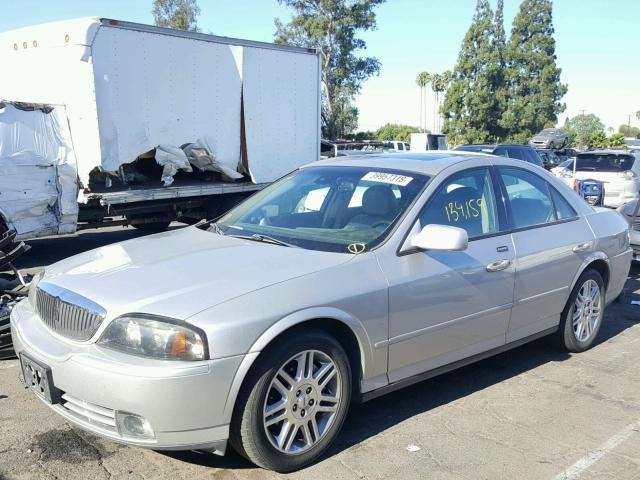 1LNHM87AX3Y682004 - 2003 LINCOLN LS 银色 照片 2