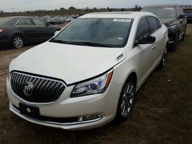 1G4GD5G35EF174808 - 2014 BUICK LACROSSE P WHITE photo 2