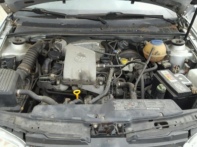 3VWDC21V32M813828 - 2002 VOLKSWAGEN CABRIO GLX 银色 照片 7