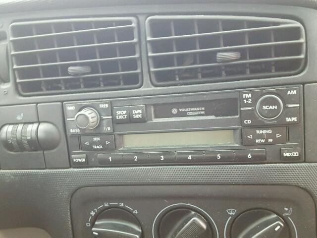 3VWDC21V32M813828 - 2002 VOLKSWAGEN CABRIO GLX 银色 照片 9