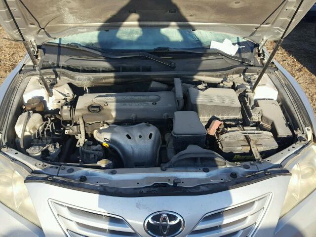 4T1BE46K97U131954 - 2007 TOYOTA CAMRY NEW SILVER photo 7