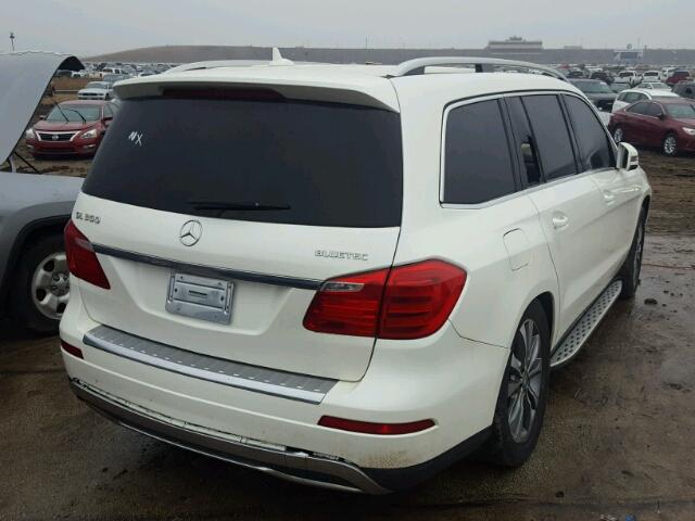 4JGDF2EE9EA356282 - 2014 MERCEDES-BENZ GL WHITE photo 4