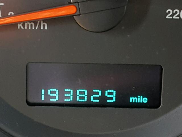 1J8HG58246C165034 - 2006 JEEP COMMANDER BLACK photo 8