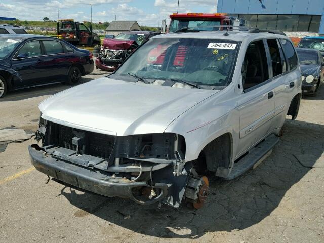 1GKDT13SX42119202 - 2004 GMC ENVOY SILVER photo 2