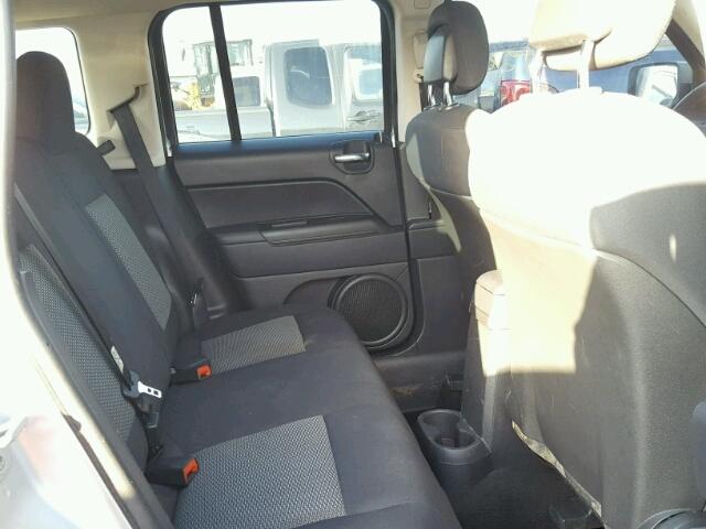 1J4NF2GB6AD634411 - 2010 JEEP PATRIOT SILVER photo 6