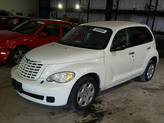 3A8FY48B58T121369 - 2008 CHRYSLER PT CRUISER WHITE photo 2