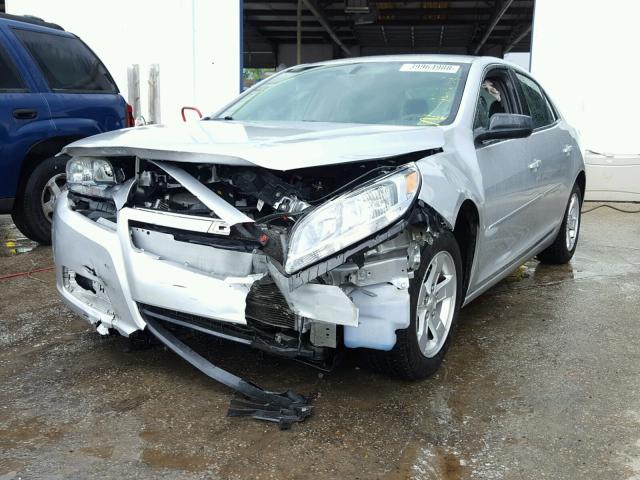 1G11B5SA6DF145251 - 2013 CHEVROLET MALIBU LS ვერცხლისფერი ფოტო 2