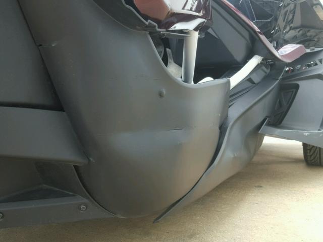 57XAAPFA9H8122810 - 2017 POLARIS SLINGSHOT MAROON photo 15
