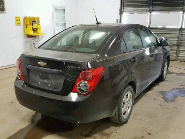 1G1JA5SH9D4251284 - 2013 CHEVROLET SONIC LS 黑色 照片 4
