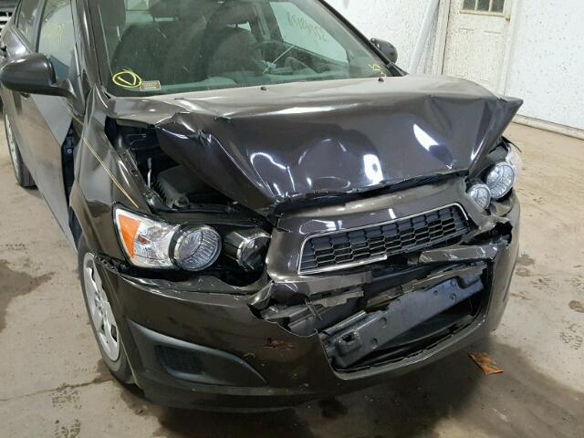 1G1JA5SH9D4251284 - 2013 CHEVROLET SONIC LS 黑色 照片 9