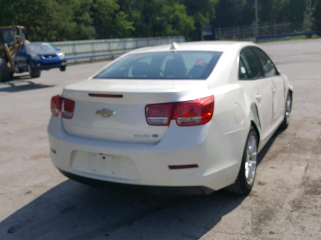 1G11D5RR5DF120458 - 2013 CHEVROLET MALIBU 1LT 白色 照片 4