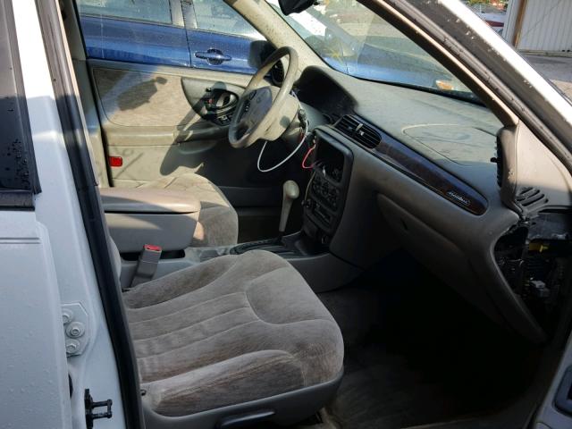 1G1NE52J4Y6234461 - 2000 CHEVROLET MALIBU LS თეთრი ფოტო 5