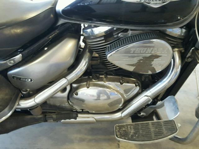 JS1VS55A652113682 - 2005 SUZUKI C50 SILVER photo 7