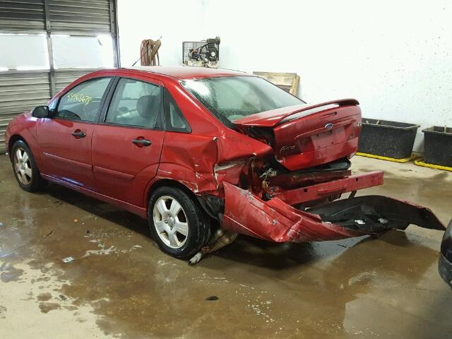 1FAHP38Z94W147798 - 2004 FORD FOCUS ZTS RED photo 3