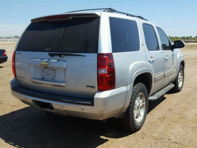 1GNSCBE08BR362135 - 2011 CHEVROLET TAHOE SILVER photo 4