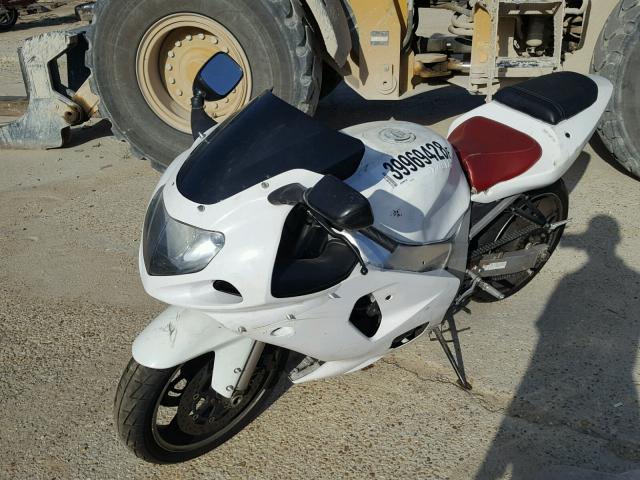 JS1GN7BA432106386 - 2003 SUZUKI GSX-R600 TWO TONE photo 2