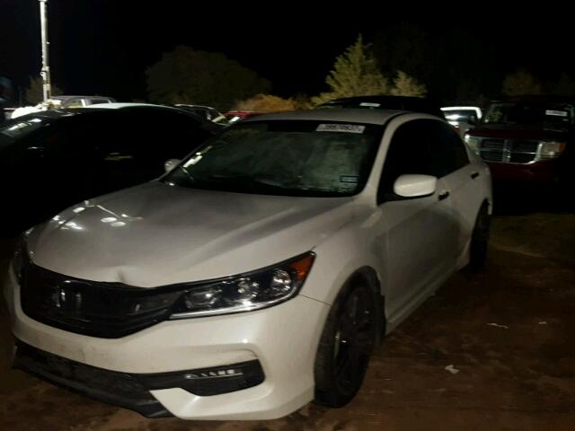 1HGCR2F55HA108994 - 2017 HONDA ACCORD WHITE photo 2