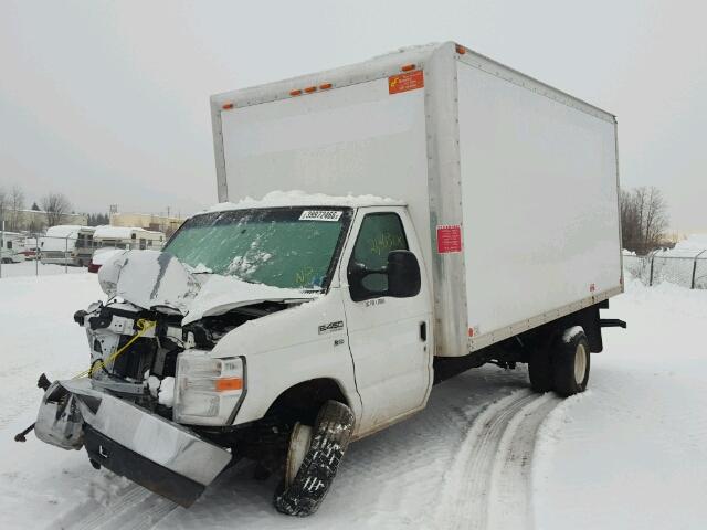 1FDWE4FL4GDC29302 - 2016 FORD E450 SUPER WHITE photo 2