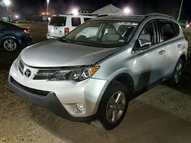 2T3WFREV3DW043685 - 2013 TOYOTA RAV4 银色 照片 2