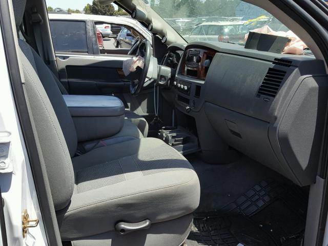 1D7KS28C06J246388 - 2006 DODGE RAM 2500 S WHITE photo 5