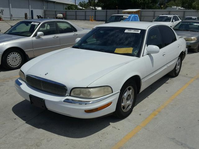 1G4CW52K0Y4135762 - 2000 BUICK PARK AVENU WHITE photo 2