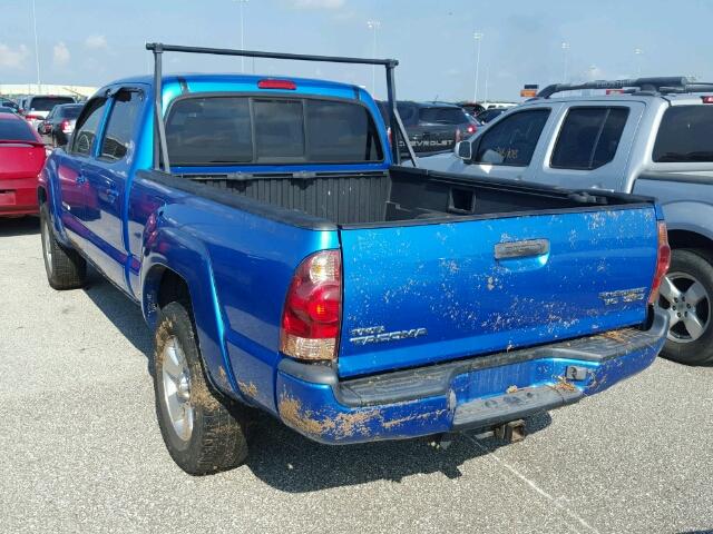 5TEKU72N25Z139584 - 2005 TOYOTA TACOMA DOU BLUE photo 3