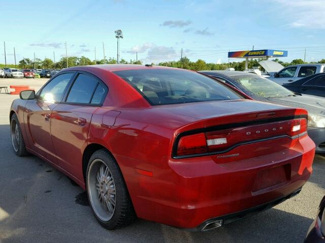 2C3CDXBG7CH226903 - 2012 DODGE CHARGER SE RED photo 3