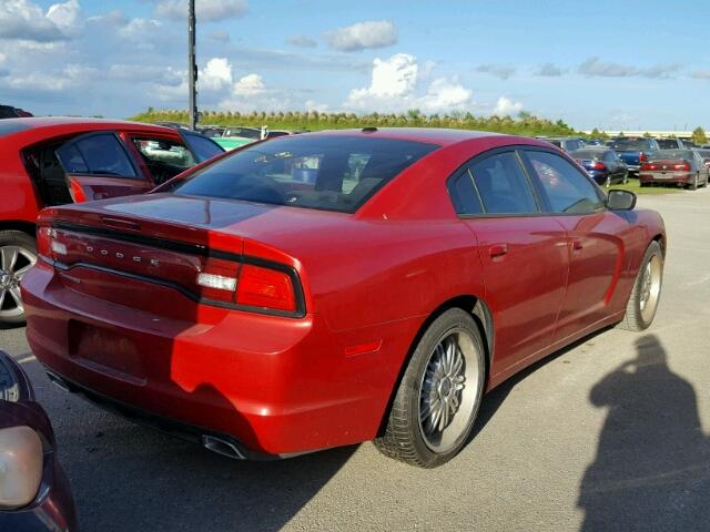 2C3CDXBG7CH226903 - 2012 DODGE CHARGER SE RED photo 4