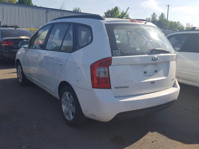 KNAFG525087174629 - 2008 KIA RONDO BASE WHITE photo 3