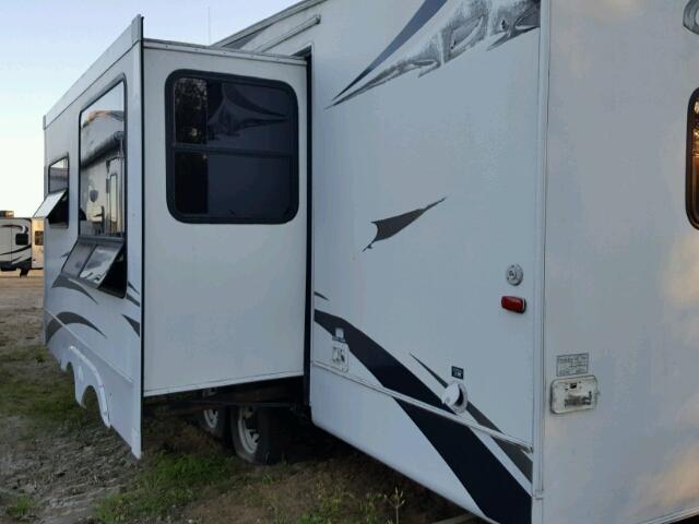 4YDF289246B068528 - 2006 COUG RV WHITE photo 3