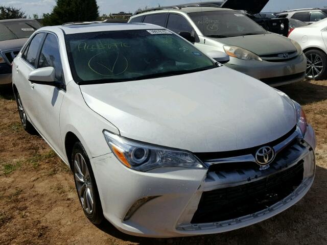 4T1BF1FK6GU591861 - 2016 TOYOTA CAMRY WHITE photo 1