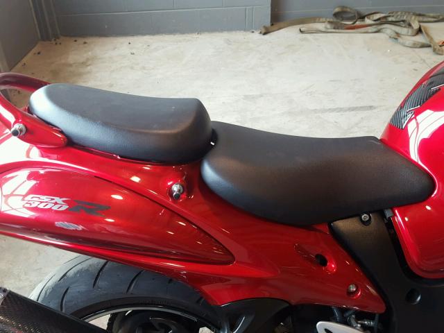 JS1GX72B0G2100688 - 2016 SUZUKI GSX1300 RA RED photo 6