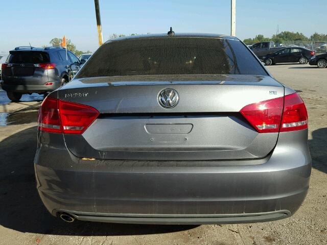 1VWBH7A34DC079693 - 2013 VOLKSWAGEN PASSAT SE GRAY photo 10