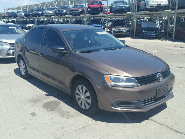 3VW2K7AJXEM406291 - 2014 VOLKSWAGEN JETTA BASE 棕色 照片 1