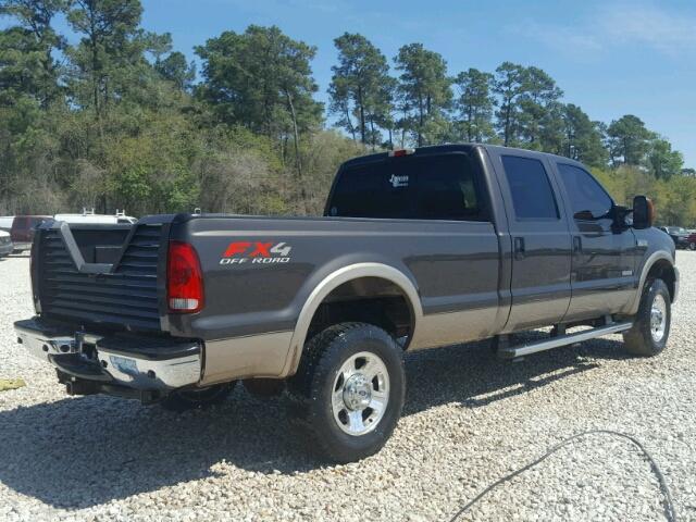 1FTWW31P55EB09098 - 2005 FORD F350 SRW S GRAY photo 4