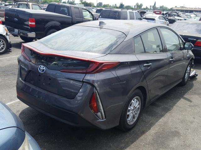 JTDKARFP7H3052153 - 2017 TOYOTA PRIUS PRIM 灰色 照片 4